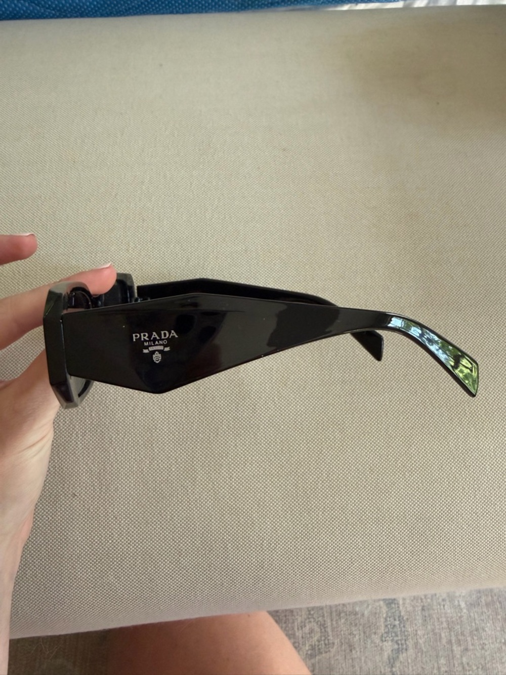 Prada Symbole sunglasses - Picture 4 of 5